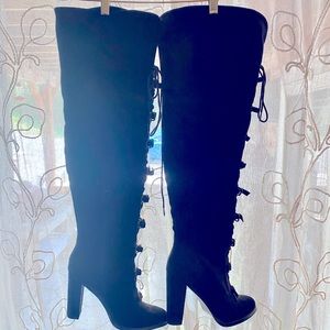 Thigh high heel boots. Size 9.5. Black sway.